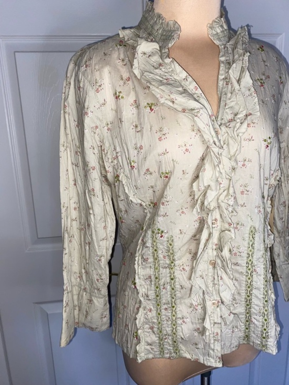 Quizz Again Ruffled Floral Button-Down Prairie Shirt - Sage Green, Cottagecore